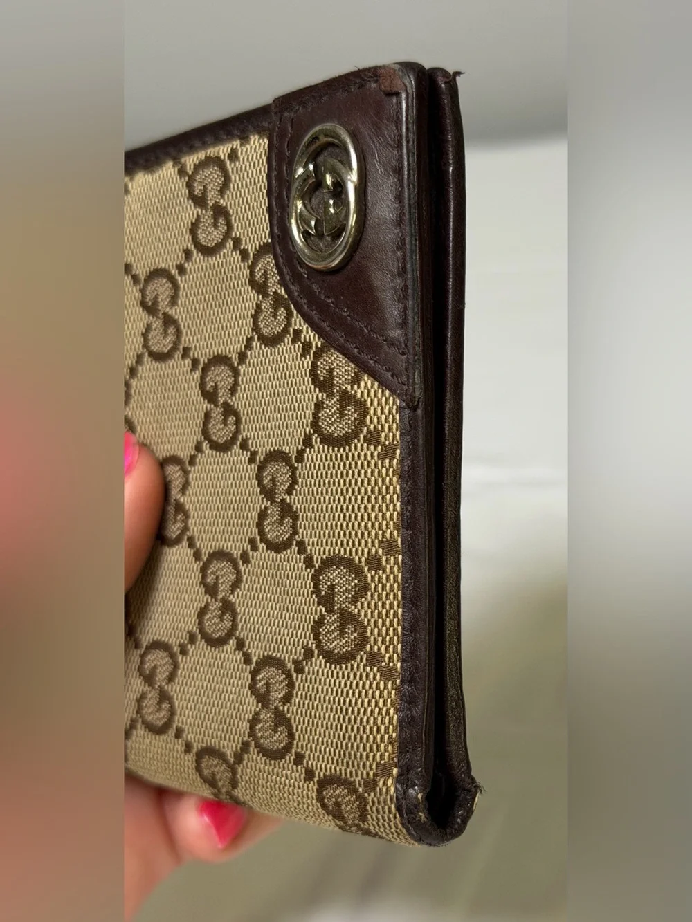 Gucci gg canvas